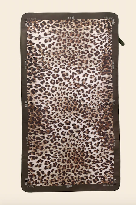 Wavy Animal Towel - Image 3